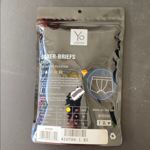 Men’s Underwear - size medium - Picture 2 of 2